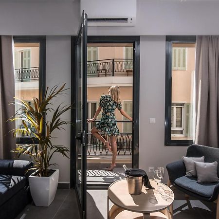 Jacuzzi Suite Piazza Dei Leoni イラクリオン エクステリア 写真